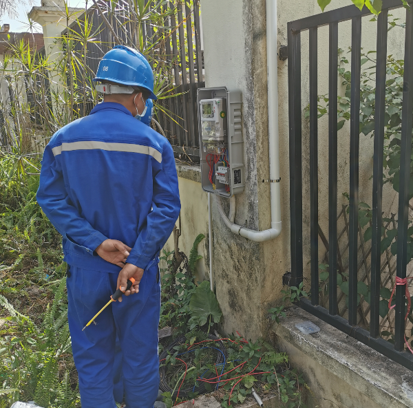 别墅太阳能发电2 别墅太阳能发电2